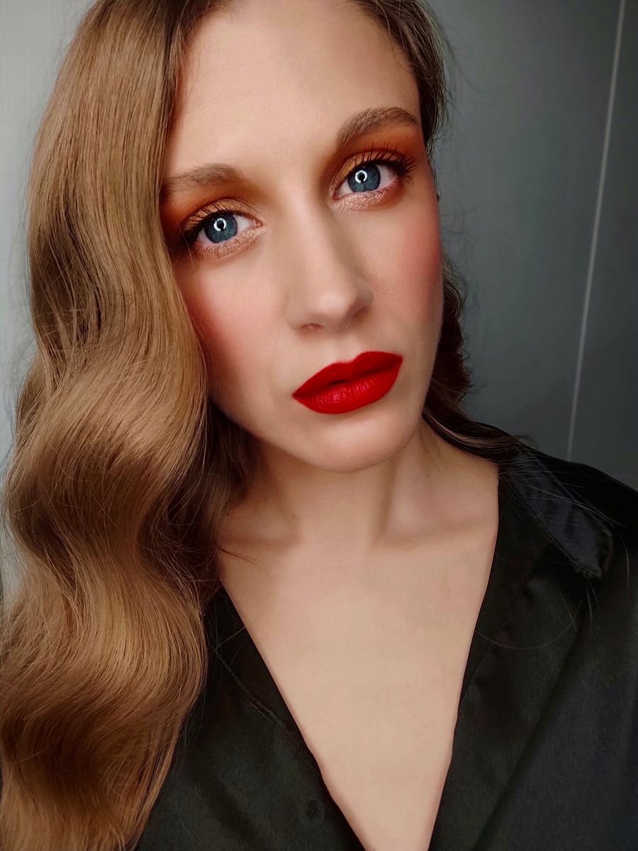 Darya Ropat, makeup artist in Sardegna