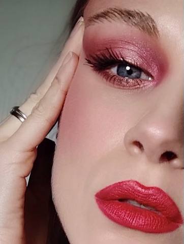 Editorial — Ropat Makeup